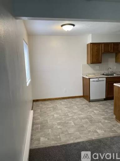 Main picture of 2227 Seaman St