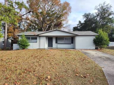 Main picture of 61 S Osceola St