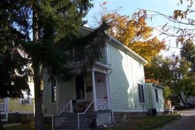 Main picture of 802 E Kingsley St