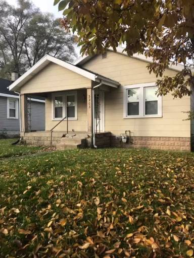 Main picture of 3203 S Hackley St