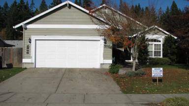 Main picture of 6233 SE Maple St