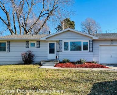 Main picture of 6711 S 49th St