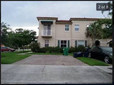 Main picture of 9084 SW 153rd Ct