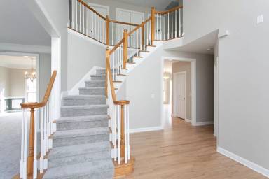 Main picture of 413 Dairy Farm Dr