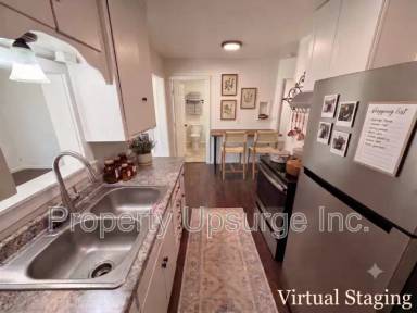 Main picture of 2410 Court St