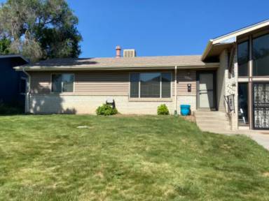 Main picture of 4729 S Acoma St