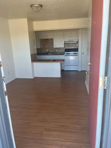 Main picture of 1602 Avenue R