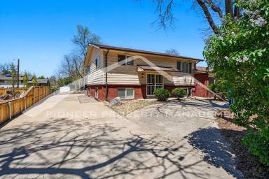Main picture of 6803 W 32nd Ave