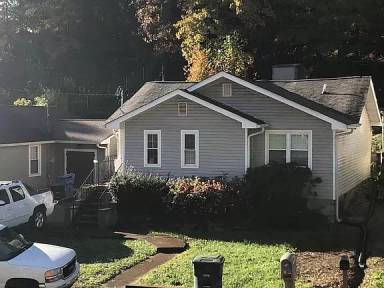 Main picture of 920 Dartmouth St