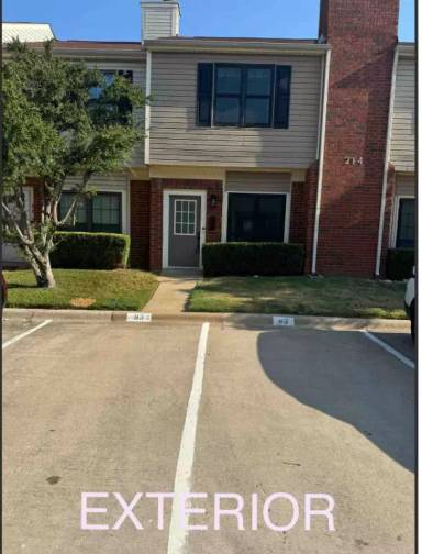 Main picture of 214 Samuel Blvd