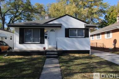 Main picture of 24909 Grove Ave