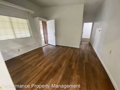 Main picture of 190 Price St