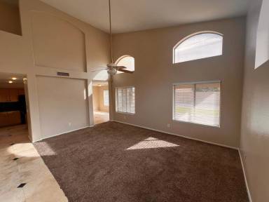 Main picture of 15071 W Heritage Oak Way