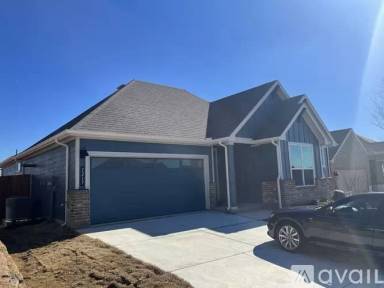 Main picture of 2217 Redwing Dr