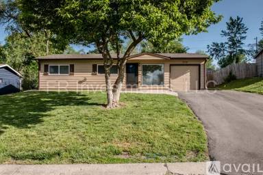 Main picture of 5126 Hagemann St