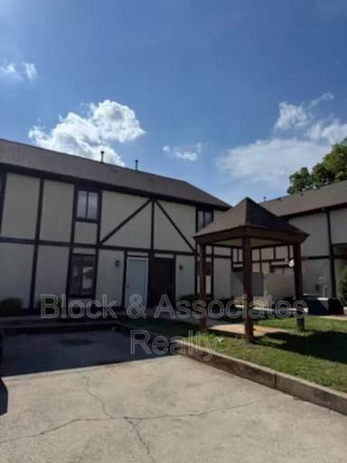 Main picture of 605 Sunset Ave