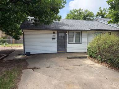 Main picture of 321 10th Ave