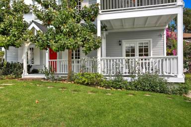 Main picture of 610 E Pedregosa St