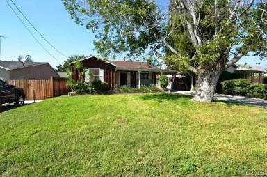 Main picture of 27338 Foster Ave