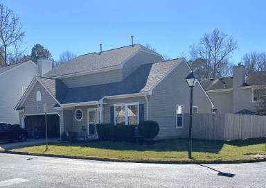 Main picture of 2456 Timber Run