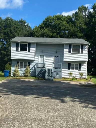 Main picture of 2501 Camellia Dr