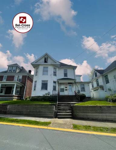 Main picture of 348 Wilson Ave