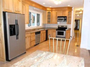 Main picture of 29 Elton Ave