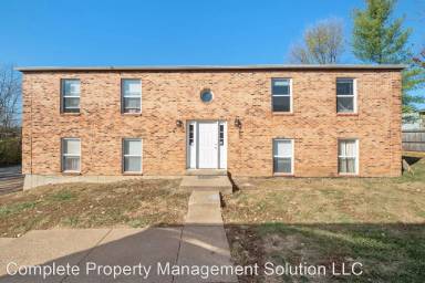 Main picture of 273 Mount Everest Dr