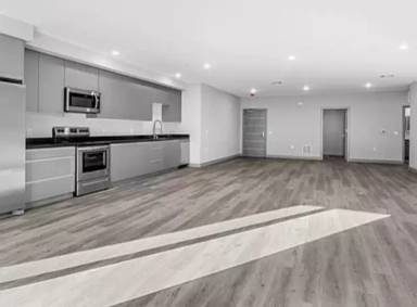 Main picture of 7040 Woodman Ave