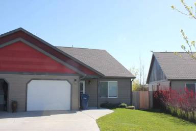 Main picture of 1110 Ridgeview Trl