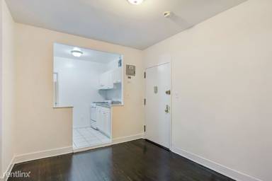Main picture of 1427 York Ave