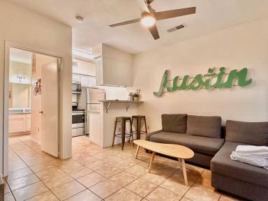 Main picture of 2714 Nueces St