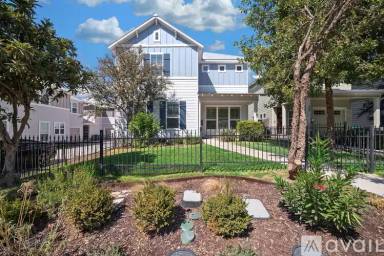Main picture of 223 Claremont Ave