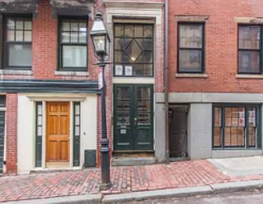 Main picture of 16 S Russell St