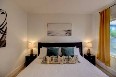 Main picture of 2910 Avenue K