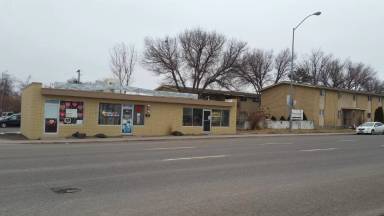 Main picture of 425 2nd Ave E