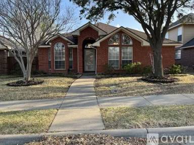 Main picture of 1460 Saint Gallen Ln