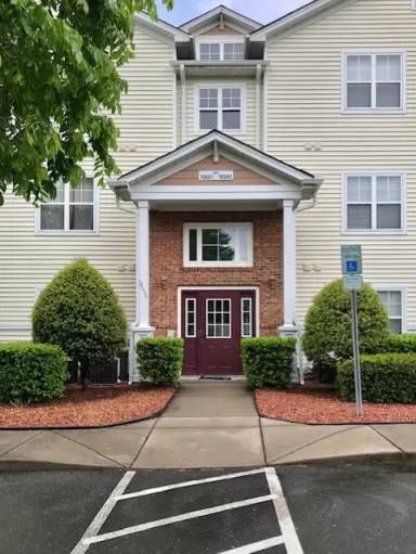 Main picture of 10651 Hill Point Ct