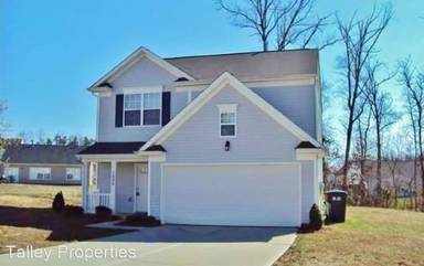 Main picture of 7006 Advocator Ln