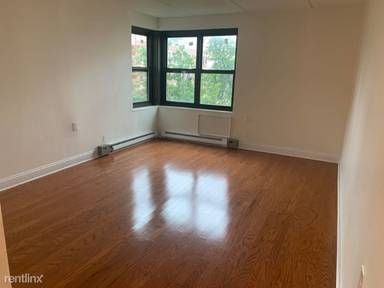 Main picture of 1890 Lexington Ave