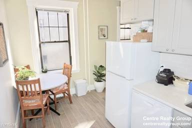 Main picture of 370 Chestnut Hill Ave
