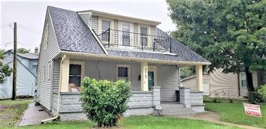Main picture of 315 Miles St