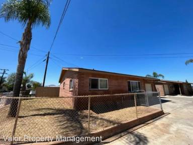 Main picture of 1054 Coleen Ct