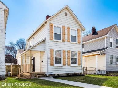 Main picture of 1455 Sullivant Ave