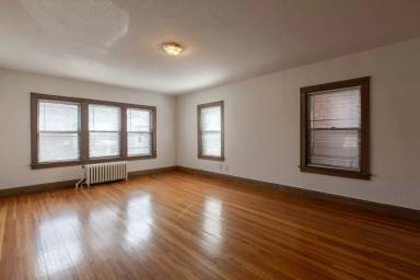 Main picture of 2601 05 Fremont Ave