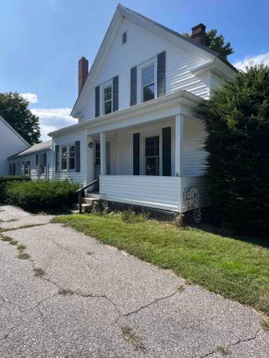 Main picture of 57 Shaker Rd