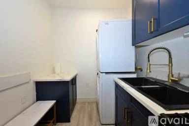 Main picture of 1489 E Colorado Blvd