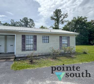Main picture of 6392 Schoel Ln