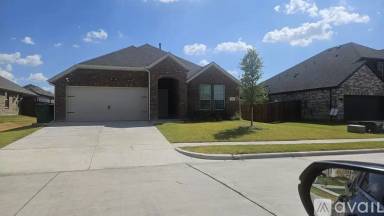 Main picture of 303 Spirehaven Dr