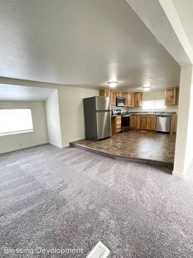 Main picture of 21910 125th St E